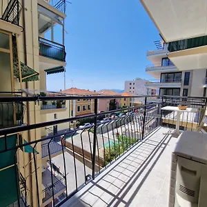  Appartamento 50 Metri Dal Mare - Free Parking E A/c